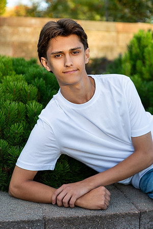 Senior24-69