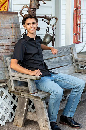 Senior24-75