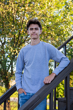 Senior24-85